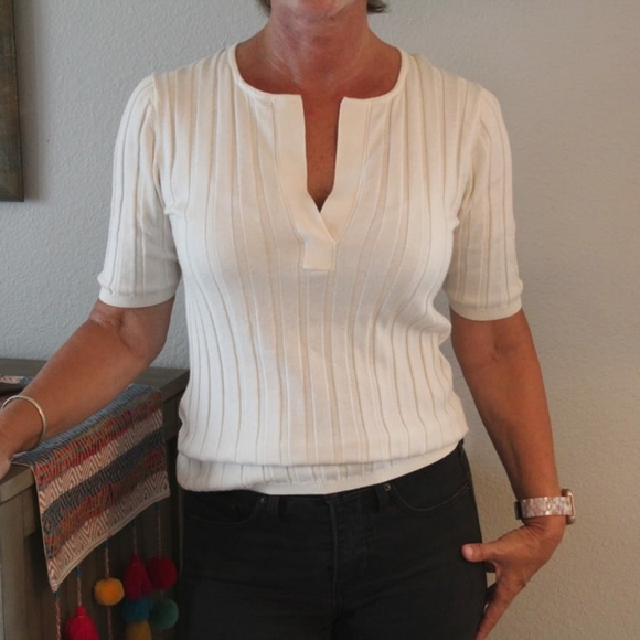 Off white ribbed sweater from Banana Republic - Picture 8 of 8